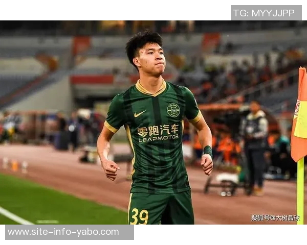 浙江队亚戈展现高效进攻能力14场比赛打入10球1助攻成球队核心 浙江队亚戈展现高效进攻能力14场比赛打入10球1助攻成球队核心