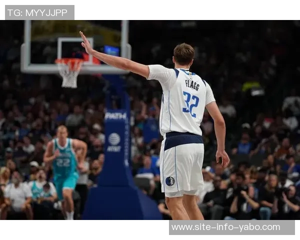 浓眉称赞弗拉格全能表现渴望与顶尖球员对抗进攻端依赖他发挥